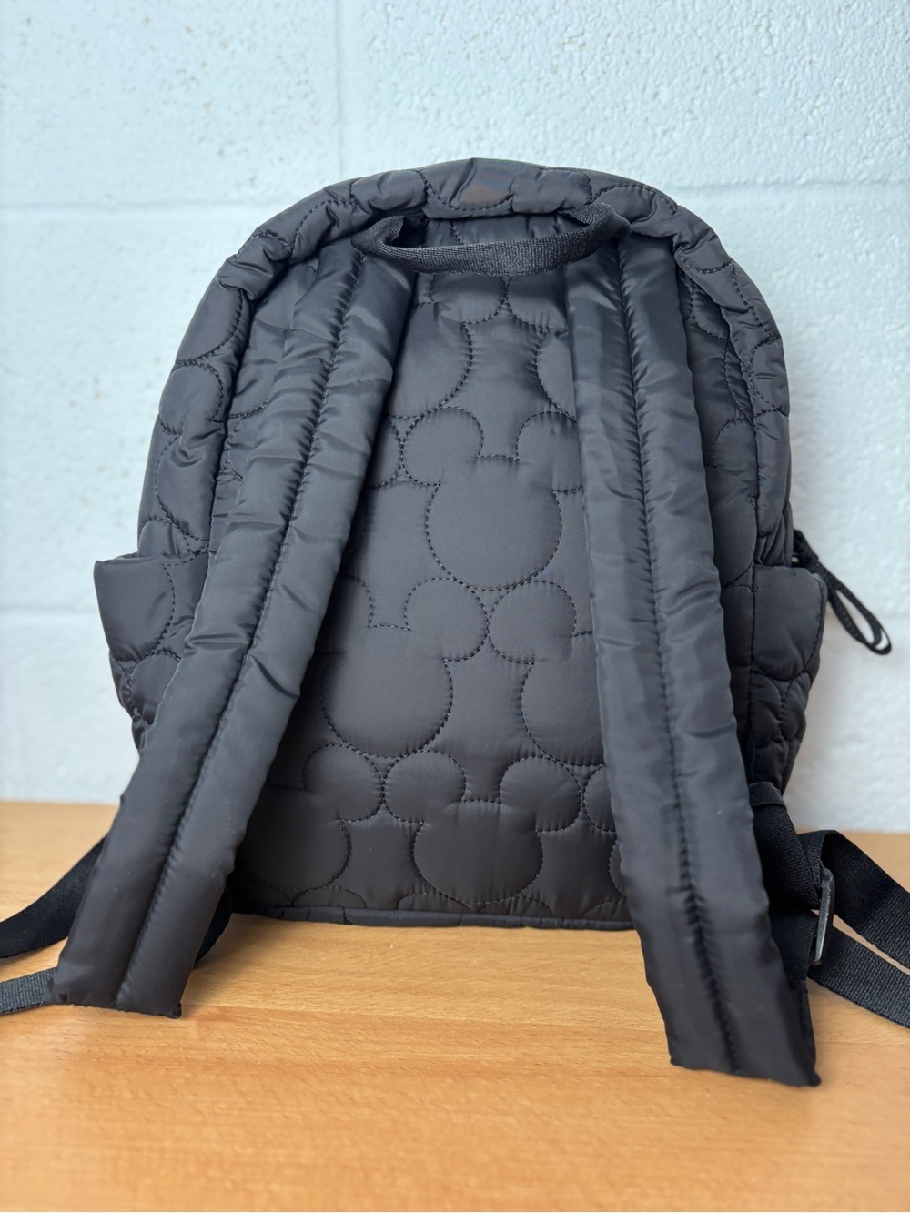 NWT Vera Bradley Disney Quilted Black Small Backpack - Mickey Mouse - Picture 2 of 11